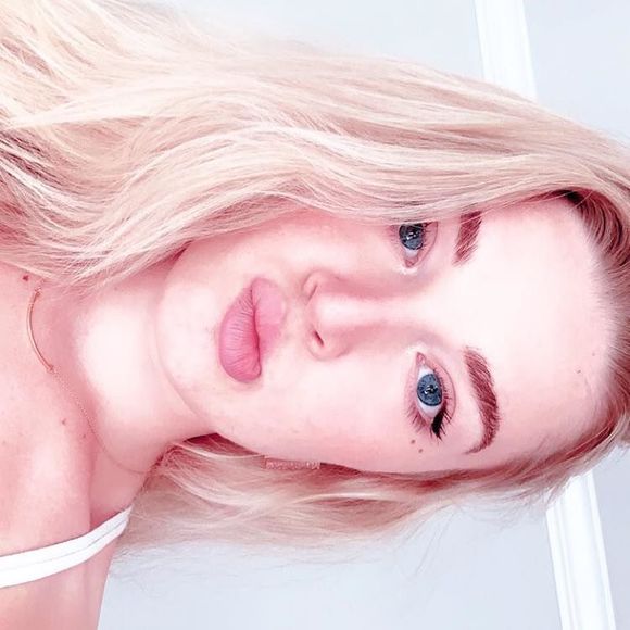 Meet your Posher, Joey - Picture 1 of 3